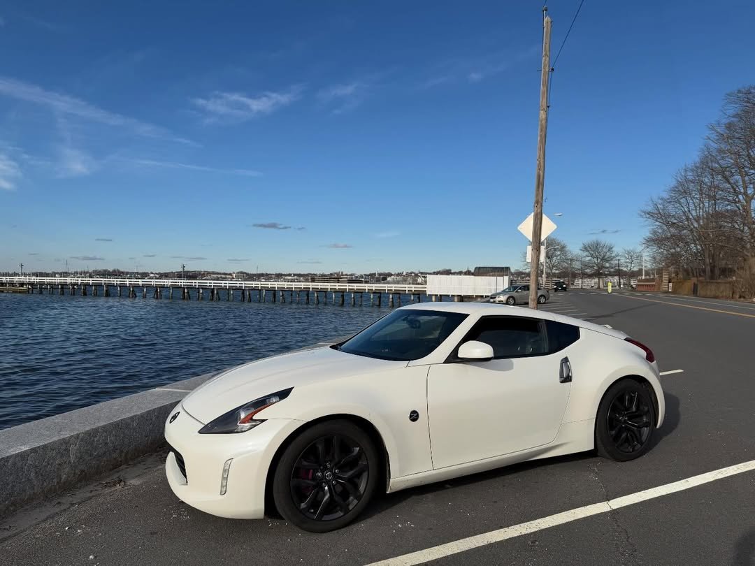 Gipsy Danger 370Z Fairlady